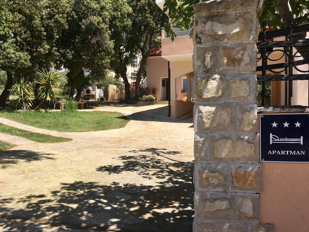 ז'אבוריץ' Apartments Lilly מראה חיצוני תמונה